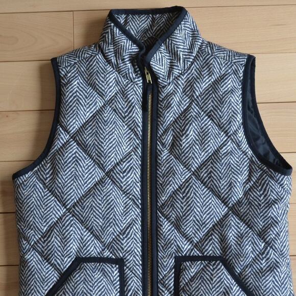 J Crew Quilted Down Vest Size XXS - Picture 2 of 4